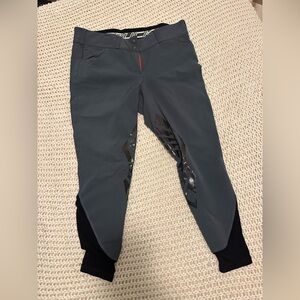 Struck Breeches